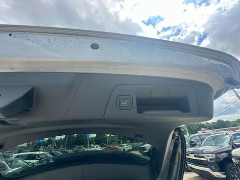 Used 2023 Buick Envision Essence w/ Technology Package I AWD/4WD image 45