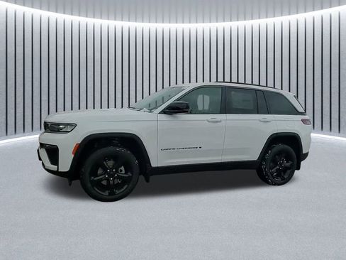 New 2026 Jeep Grand Cherokee Limited w/ Limited Altitude Package image 20