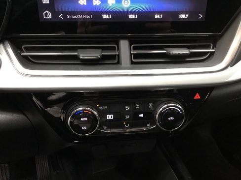 Used 2024 Chevrolet Trax LT w/ Driver Confidence Package image 21