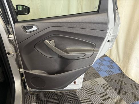 Used 2015 Ford Escape SE AWD/4WD image 11