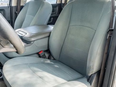 Used 2018 RAM 2500 Tradesman w/ Chrome Appearance Group AWD/4WD image 19