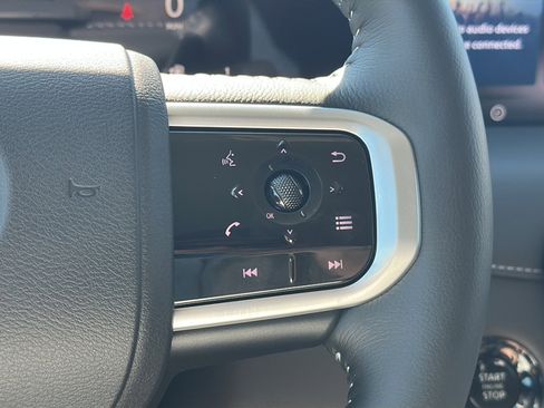 New 2026 Nissan Armada SV image 19