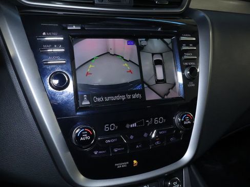 Used 2024 Nissan Murano SL image 31