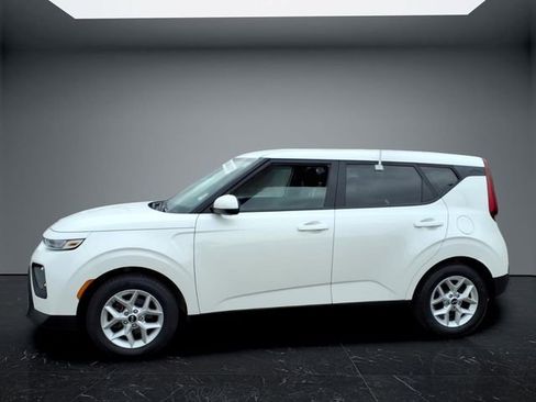 Used 2020 Kia Soul S FWD image 7