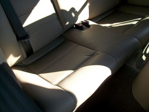 Used 2004 Ford Mustang Deluxe Convertible image 10