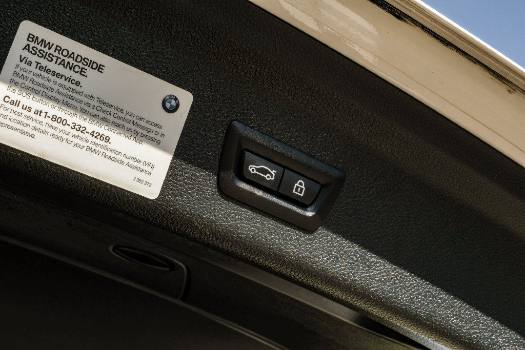 Used 2018 BMW 340i Gran Turismo xDrive AWD/4WD image 60