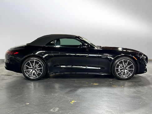 New 2026 Mercedes-Benz SL 43 AMG image 2