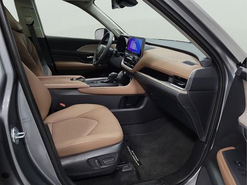 Certified 2026 Toyota Grand Highlander AWD image 14
