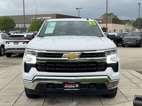 Used 2025 Chevrolet Silverado 1500 LT image 10