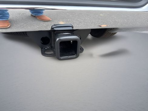 Used 2026 GMC Sierra 1500 SLT AWD/4WD image 33