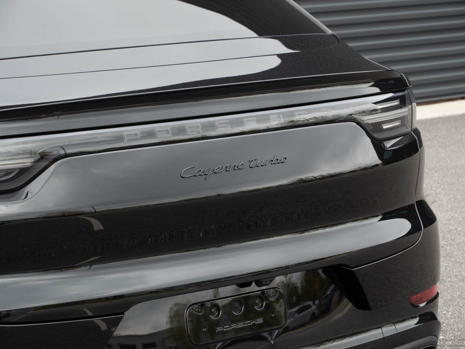 Certified 2023 Porsche Cayenne Turbo AWD/4WD image 38