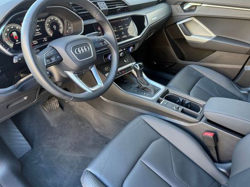 Used 2024 Audi Q3 2.0T Premium Plus w/ Premium Plus Package image 4