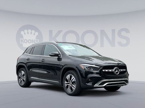 Certified 2025 Mercedes-Benz GLA 250 4MATIC image 8