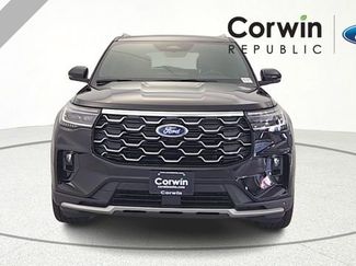 New 2026 Ford Explorer Platinum w/ LUX Leather Package AWD/4WD video 2