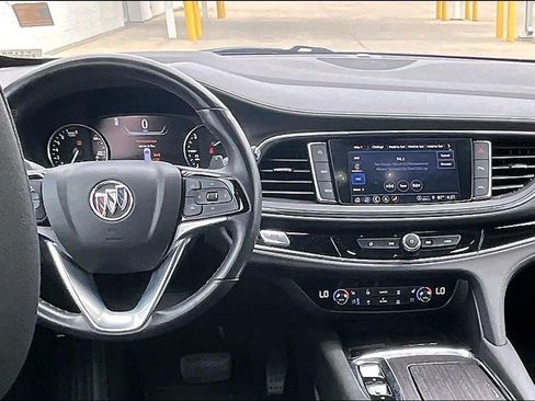 Used 2024 Buick Enclave Avenir w/ Avenir Technology Package AWD/4WD image 5