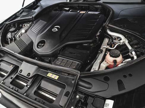 Used 2023 Mercedes-Benz S 500 4MATIC w/ AMG Line image 37