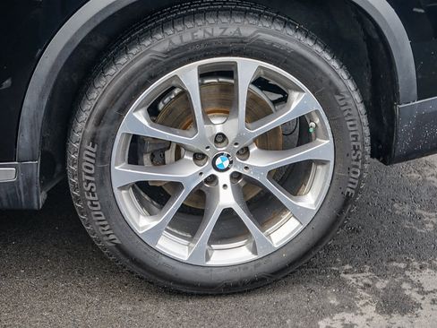 Used 2019 BMW X5 xDrive40i w/ Premium Package image 10