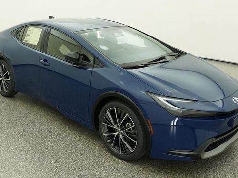 New 2026 Toyota Prius XLE FWD image 13