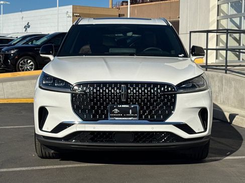 New 2026 Lincoln Aviator Reserve w/ Illumination Package image 8