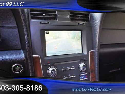 Used 2017 Lincoln Navigator Select AWD/4WD image 42