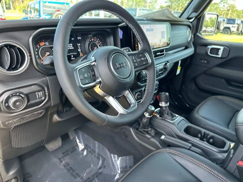 New 2025 Jeep Wrangler Sahara w/ Safety Group image 19