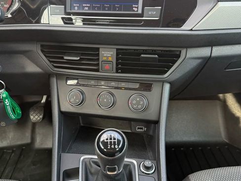 Used 2019 Volkswagen Jetta S w/ Driver Assistance Package image 27