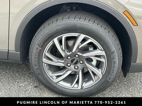 New 2026 Lincoln Corsair Premiere image 12