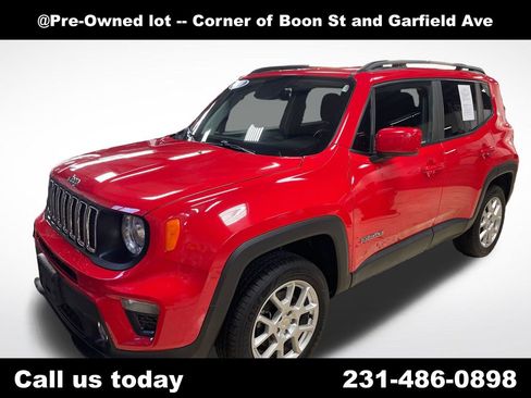 Used 2020 Jeep Renegade Latitude w/ Cold Weather Group AWD/4WD image 1