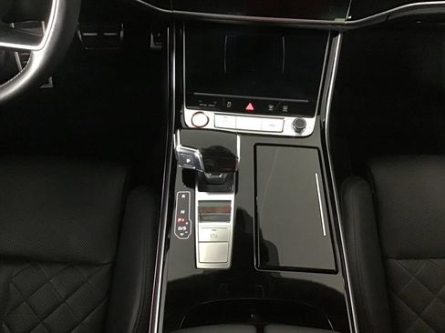 Used 2020 Audi S8 L w/ Full Leather Package AWD/4WD image 24