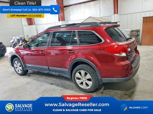 Used 2011 Subaru Outback 2.5i Premium AWD/4WD image 3