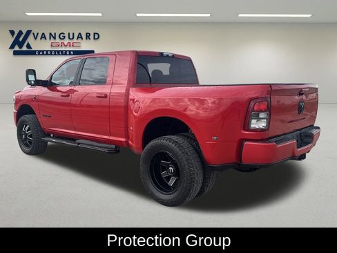 Used 2020 RAM 3500 Big Horn w/ Night Edition image 3