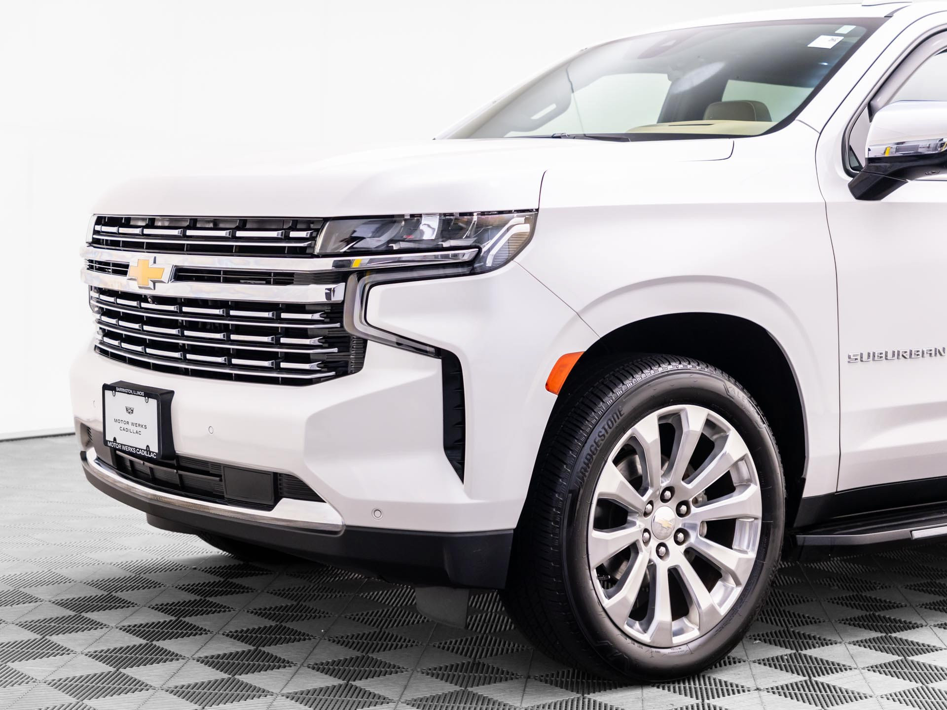 Used 2021 Chevrolet Suburban Premier w/ Premium Package AWD/4WD image 41