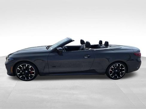 Used 2026 BMW M440i Convertible w/ Premium Package RWD image 4