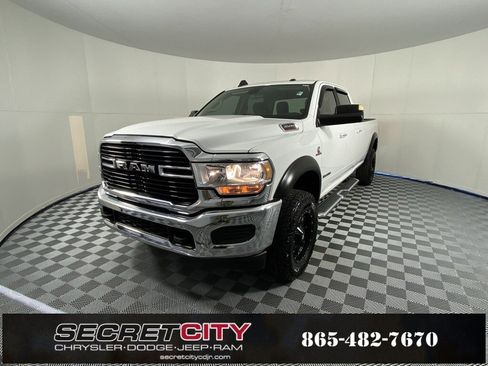 Used 2019 RAM 3500 Big Horn image 3