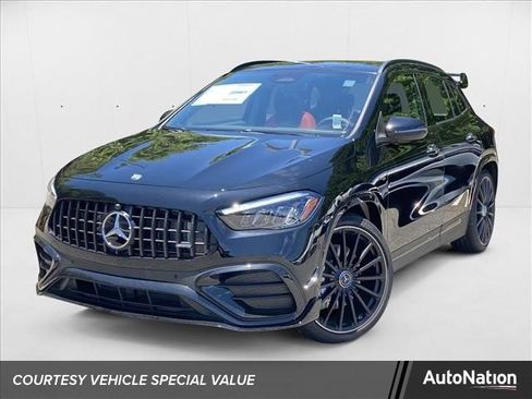 Used 2025 Mercedes-Benz GLA 35 AMG 4MATIC image 1
