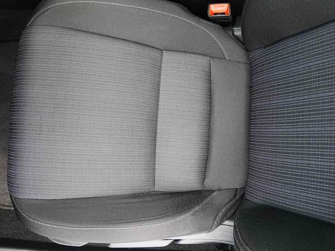 Used 2022 Honda Civic EX image 9