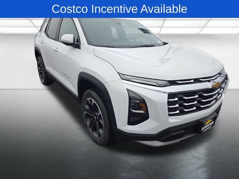 New 2026 Chevrolet Equinox LT image 1