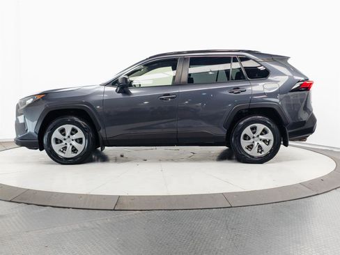 Used 2019 Toyota RAV4 LE w/ Carpet Mat Package FWD image 7