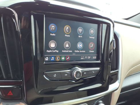 Used 2023 Chevrolet Traverse LS FWD image 11
