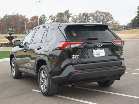 Used 2023 Toyota RAV4 XLE image 14