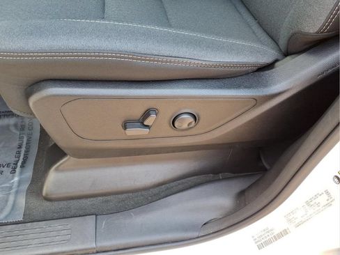 Used 2023 RAM 1500 Big Horn AWD/4WD image 18