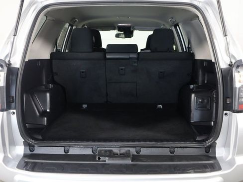 Used 2024 Toyota 4Runner TRD Off-Road image 17