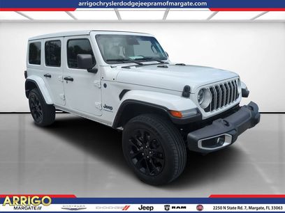 Used 2025 Jeep Wrangler Unlimited Sahara w/ Safety Group