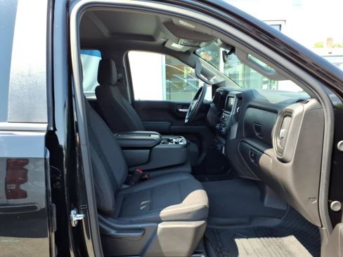 Used 2024 Chevrolet Silverado 1500 Custom Trail Boss w/ Midnight Edition AWD/4WD image 22