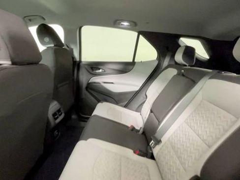 Used 2024 Chevrolet Equinox LS w/ LS Convenience Package AWD/4WD image 16
