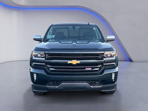 Used 2018 Chevrolet Silverado 1500 LTZ Z71 image 11