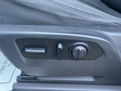 Used 2021 Chevrolet Silverado 1500 LT w/ Safety Package image 14