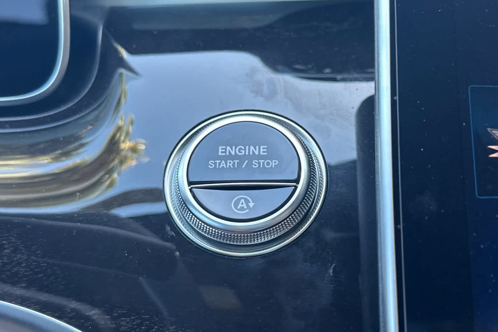 Certified 2026 Mercedes-Benz C 300 4MATIC Sedan image 20