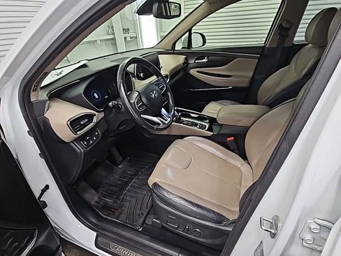 Used 2020 Hyundai Santa Fe Limited image 11