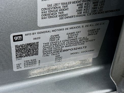 Used 2023 Chevrolet Silverado 1500 RST AWD/4WD image 12